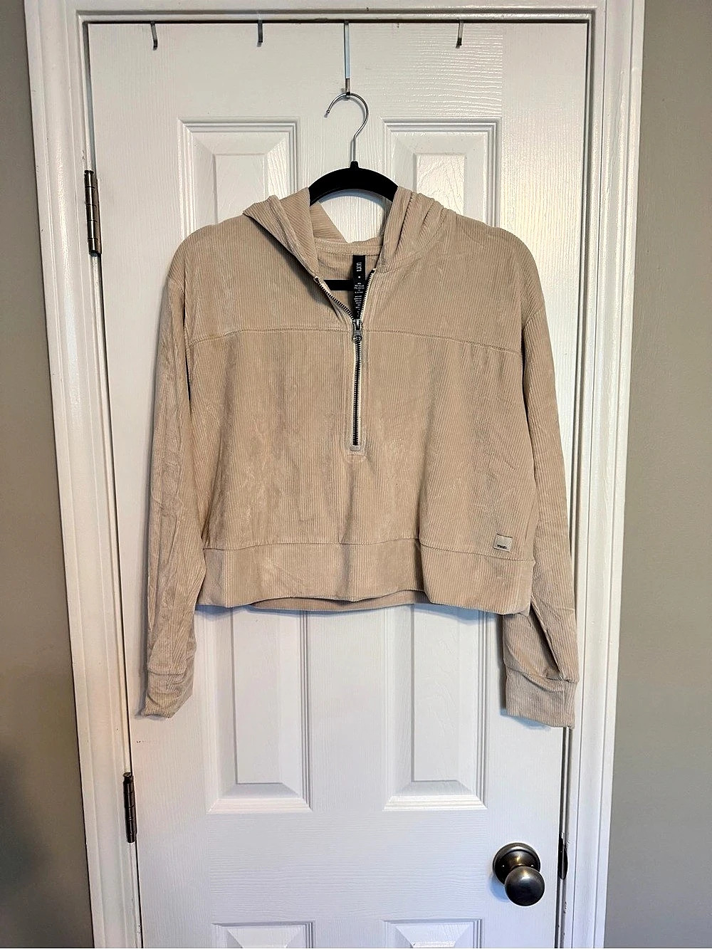 Vuori Ribbed Half-Zip Jacket Size Medium Like New